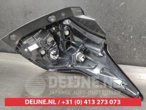 Toyota Yaris Taillight, left O700844 photo 2