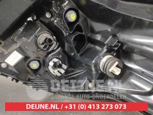 Toyota Yaris Taillight, left O700844 photo 3