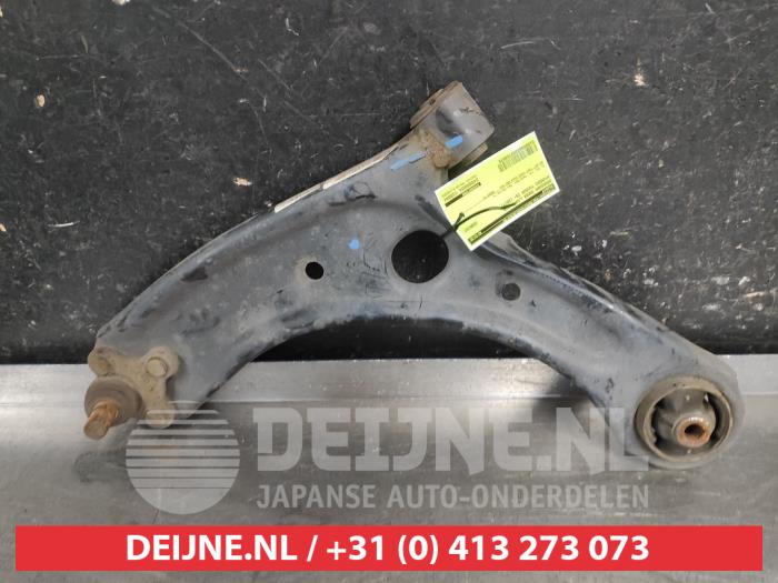 Hyundai Tucson Draagarm onder links-voor O700878