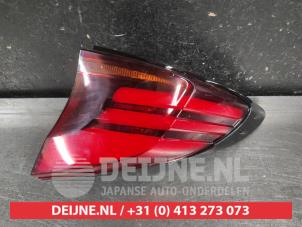 Gebruikte Achterlicht rechts Toyota C-HR (X1,X5) 2.0 16V Hybrid Prijs € 200,00 Margeregeling aangeboden door V.Deijne Jap.Auto-onderdelen BV