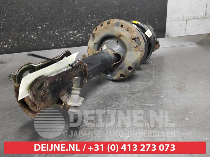 Hyundai Kona Front shock absorber rod, right O700964