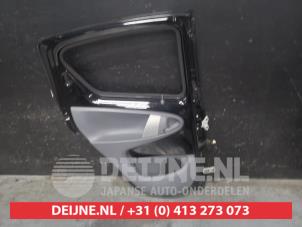 Toyota Aygo Portier 4Deurs links-achter O701048 foto 2
