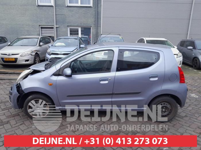 Nissan Pixo Rear door window 4-door, left O701085