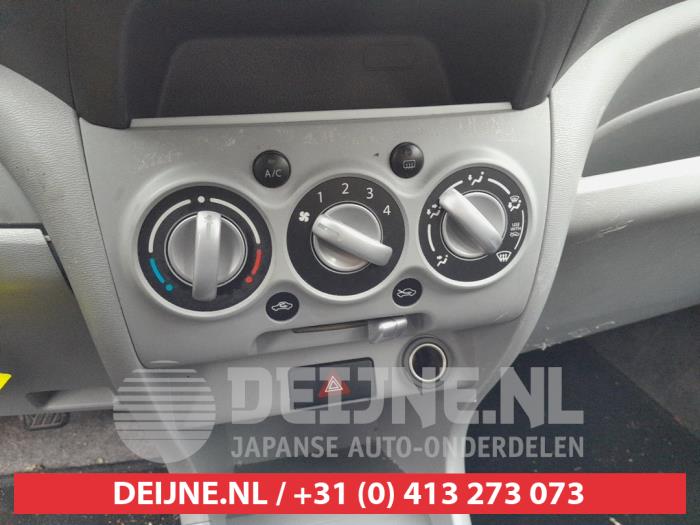 Nissan Pixo Heater control panel O701103