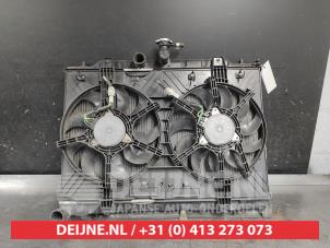 Gebruikte Radiateur Nissan X-Trail (T31) 2.0 XE,SE,LE dCi 16V 4x4 Prijs op aanvraag aangeboden door V.Deijne Jap.Auto-onderdelen BV