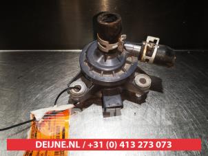 Gebruikte Waterpomp Lexus CT 200h 1.8 16V Prijs € 100,00 Margeregeling aangeboden door V.Deijne Jap.Auto-onderdelen BV