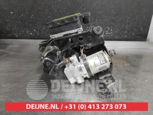 Gebruikte ABS Pomp Lexus RX (L1) 450h V6 24V VVT-i 4x2 Prijs € 250,00 Margeregeling aangeboden door V.Deijne Jap.Auto-onderdelen BV