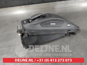Lexus RX Regelunit Multi Media O701213 foto 2