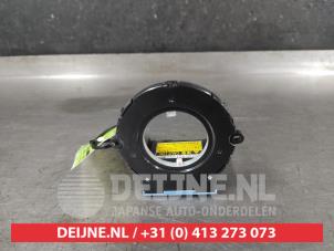 Gebruikte Gier sensor Lexus RX (L1) 450h V6 24V VVT-i 4x2 Prijs op aanvraag aangeboden door V.Deijne Jap.Auto-onderdelen BV