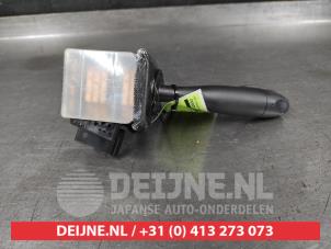 Hyundai I10 Licht Schakelaar O701402 foto 2