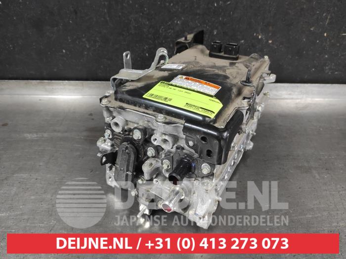 Toyota C-HR Inverter (Hybrid) O701460