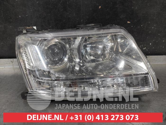 Suzuki Grand Vitara Koplamp rechts O701563