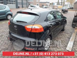 Kia Rio Rücklicht rechts O701670 foto 3