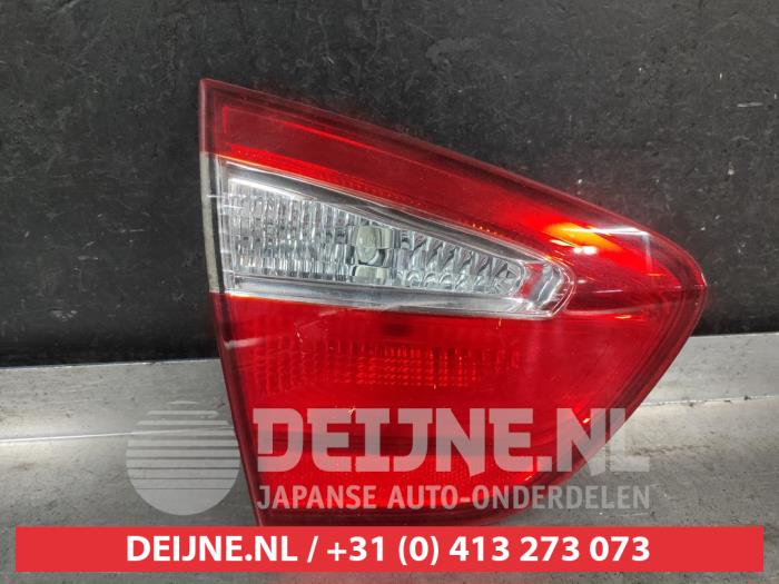 Kia Rio Heckklappenreflektor links O701671