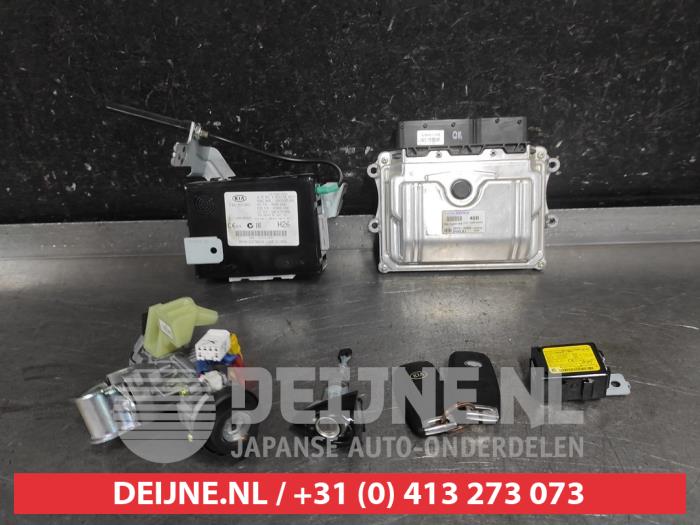 Kia Ceed Schlossset Zylinder (komplett) O701600