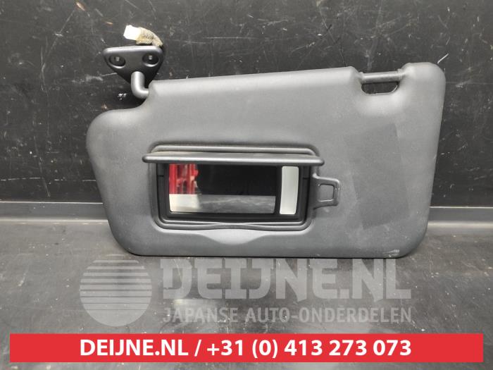 Nissan Juke Sonnenblende O701621