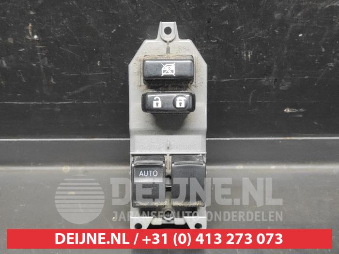 Toyota Auris Combischakelaar ramen O701751