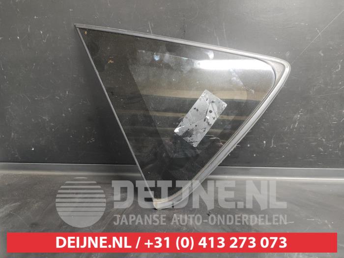 Toyota Auris Extra Ruit 4Deurs links-achter O701760