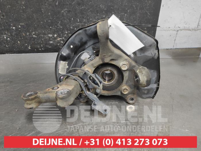 Toyota Prius Plus Knuckle, front right O701616