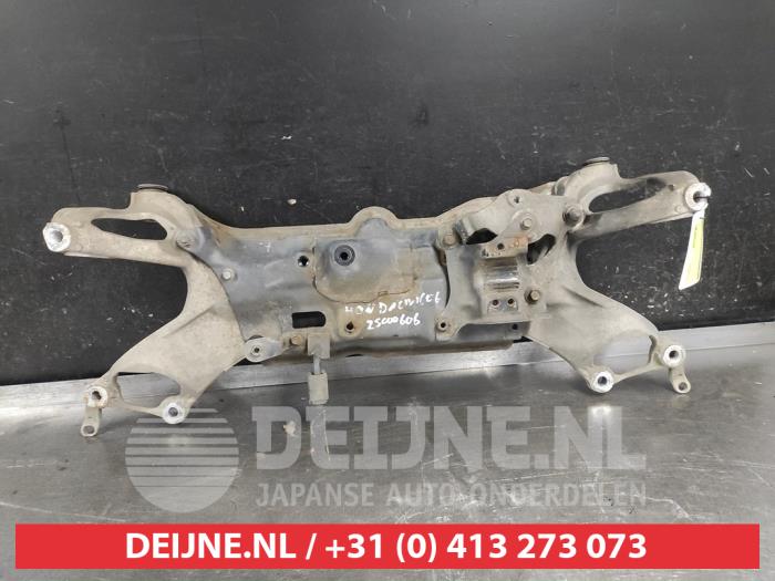 Gebruikte Subframe Honda Civic (FK/FN) 2.2 i-CTDi 16V Prijs op aanvraag aangeboden door V.Deijne Jap.Auto-onderdelen BV
