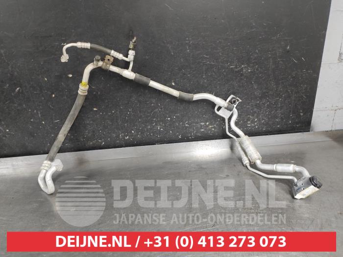 Hyundai I30 Air conditioning line O701959