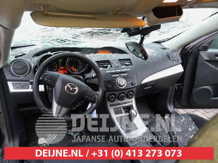 Mazda 3 Kachel Bedieningspaneel O702030