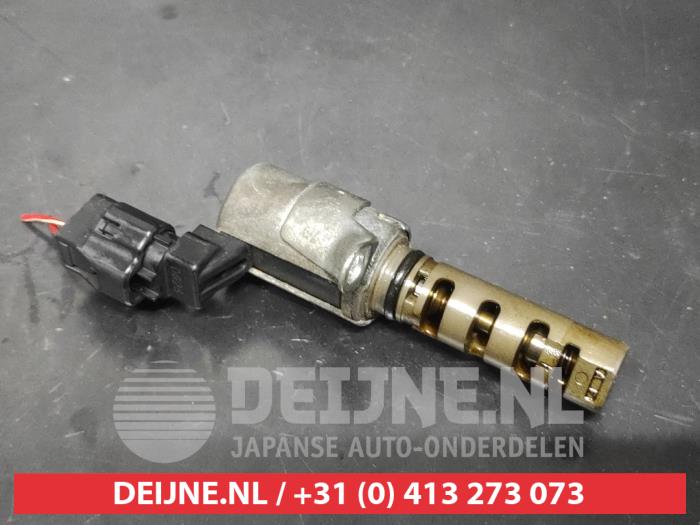 Gebruikte Nokkenas Sensor Toyota Yaris (P1) 1.3 16V VVT-i Prijs op aanvraag aangeboden door V.Deijne Jap.Auto-onderdelen BV