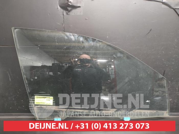 Mitsubishi Outlander Portierruit 4Deurs rechts-voor O702097
