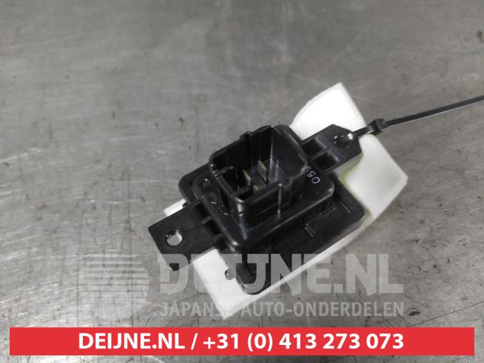 Mitsubishi Eclipse Cross Heizung Widerstand O702166
