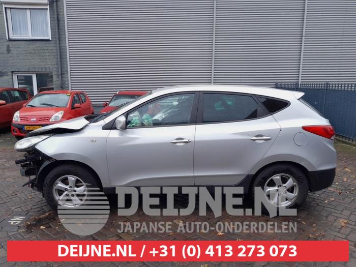 Hyundai IX35 Portierruit 4Deurs links-voor O702188