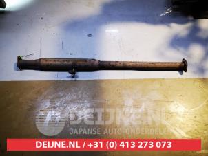 Gebruikte Uitlaat Middendemper Hyundai iX35 (LM) 2.0 16V Prijs € 35,00 Margeregeling aangeboden door V.Deijne Jap.Auto-onderdelen BV