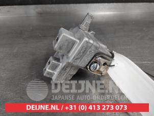 Mitsubishi Eclipse Cross Lenkradschloss O702240 foto 2