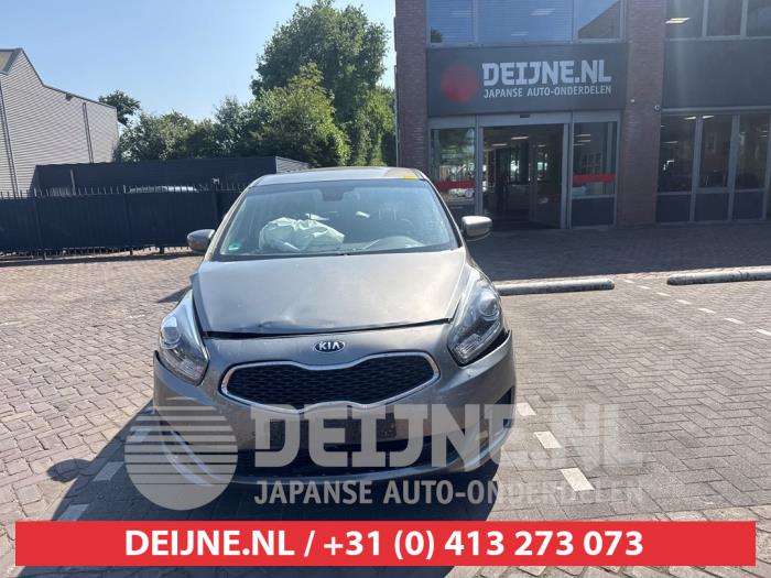 Kia Carens Grill O702319