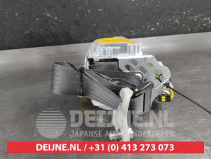 Daihatsu Sirion Front seatbelt, left O702415 photo 2
