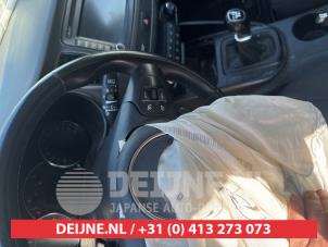 Kia Carens Lenkrad O702353 foto 2