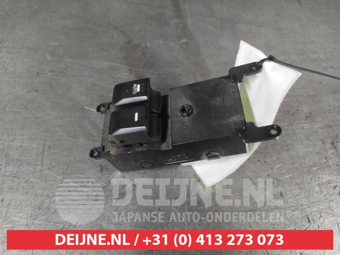 Kia Rio Combischakelaar ramen O702432