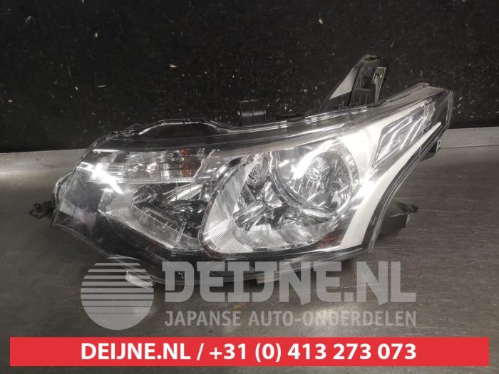 Mitsubishi Outlander Koplamp links O702566