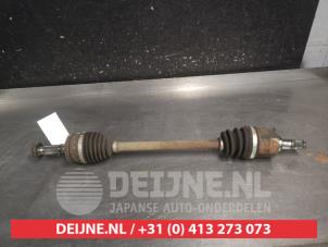 Gebruikte Homokineetas links-voor Hyundai i20 (GBB) 1.1 CRDi VGT 12V Prijs € 75,00 Margeregeling aangeboden door V.Deijne Jap.Auto-onderdelen BV