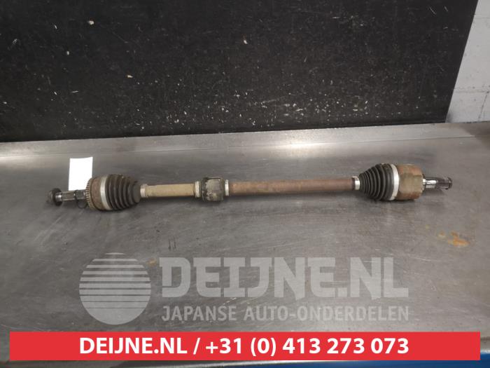 Hyundai I20 Aandrijfas rechts-voor O702568