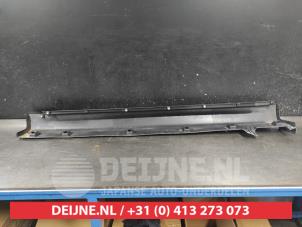 Suzuki Vitara Seitenschürze rechts O702575 foto 2