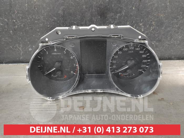 Nissan Qashqai Tacho - Kombiinstrument KM O702584