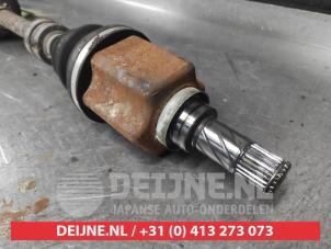 Nissan Qashqai Front drive shaft, left O702596 photo 2