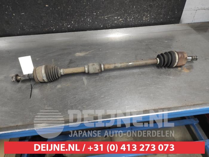 Hyundai I20 Front drive shaft, right O702657