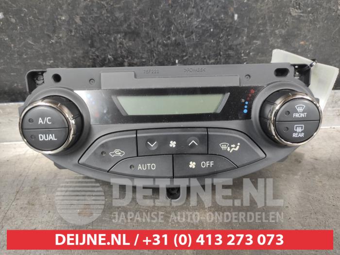 Toyota Yaris Kachel Bedieningspaneel O702699