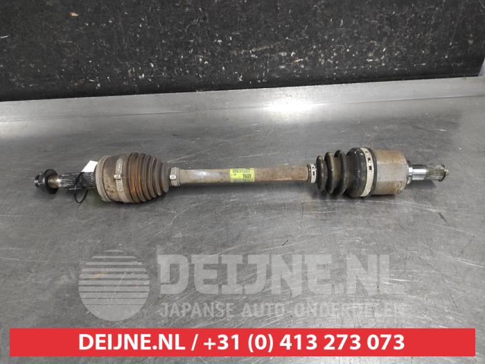 Gebruikte Steekas links-voor Kia Picanto (JA) 1.0 T-GDI 12V Prijs € 100,00 Margeregeling aangeboden door V.Deijne Jap.Auto-onderdelen BV
