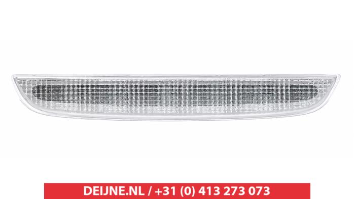 Mitsubishi Outlander Extra Remlicht midden O9990009729