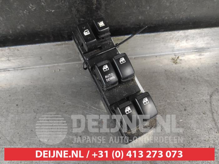 Hyundai Tucson Multi-functional window switch O702848