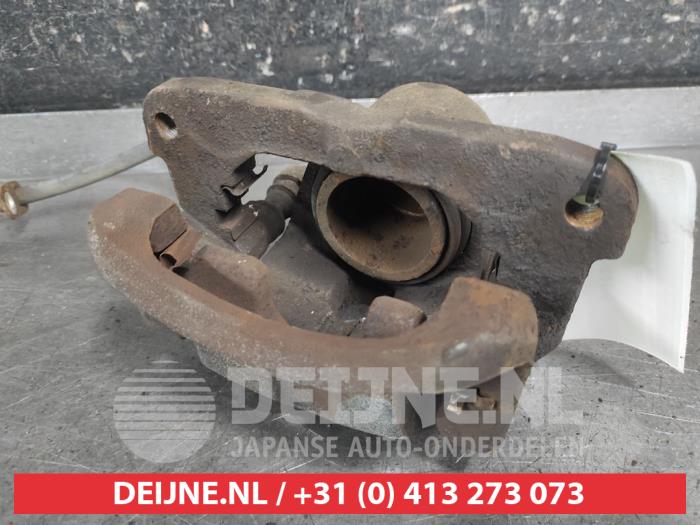 Toyota Rav-4 Remklauw (Tang) links-voor O702901