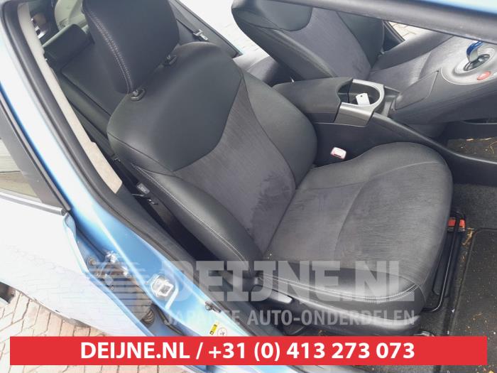 Toyota Prius Sicherheitsgurt rechts vorne O702808