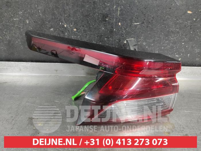 Nissan Qashqai Achterlicht links O702985